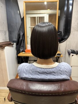 ボブでも自然にまとまる美髪矯正