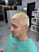 段 シンプルかっこいい金髪坊主!