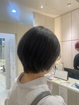 ゼルアヴェダ 浦和パルコ店(ZELE AVEDA)&nbsp;丸みショートボブ
