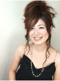 エムスロングレイヤードゆるふわカールアップ