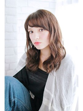 プティルカ(PutiLuca D.C.) ルーズカールロングスタイル