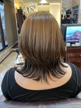 キャラ 池袋本店(CHARA) ウルフカット×暗めインナーカラー【ウルフカット/池袋/大村】