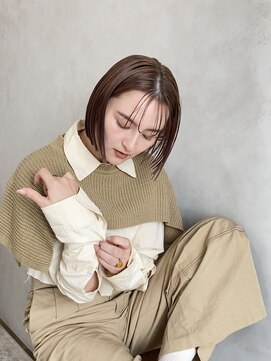 ルピナス(Lupine.) 丸みショート/小顔/ブラウンベージュ