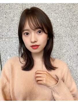 エマ ギンザ(EMMA GINZA) 愛されくびれミディアムヘア♪