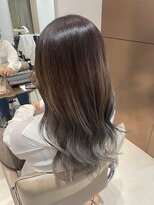 ビオラバイフーガ 綱島(Viola by FUGA)&nbsp;グラデーションカラーシルバーグレージュ10代20代30代