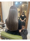 グレージュのコントラストハイライト