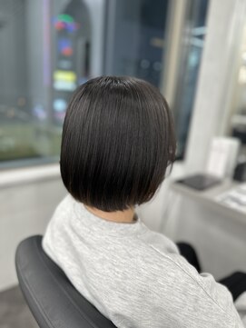 エイト 立川店(EIGHT) パツッとボブ