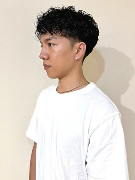 クレビアテン(CreBiA ten_) メンズパーマ スパイラルパーマ