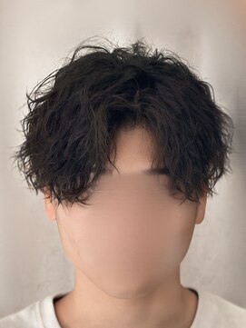 バース バイ ハピネス(BIRTH by happiness) ツイストスパイラルパーマツイストパーマメンズマッシュパーマ