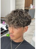 スペインカールメッシュメンズパーマ眉毛フェード