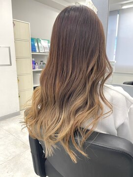 エル 新小岩(elu) 美髪/ワイドバング/レイヤーカット/くすみベージュ/新小岩駅