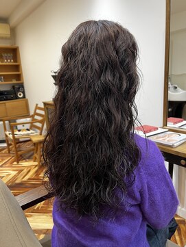 ステム(stem) ロングスパイラルパーマ重め