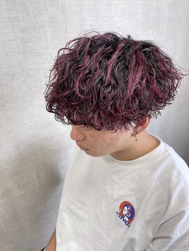 ジーナ 天神(Zina) 波巻きスパイラル/波打ちパーマ