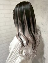 アフィナー(Afinar) 【横浜/横浜駅】ホワイトハイライトエクステ