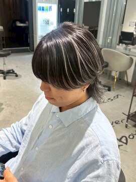 メンズサロン キング 心斎橋店(Men’s salon K!ng) メンズカット/ブリーチ/ニュアンスパーマ/メンズハイライト/眉毛