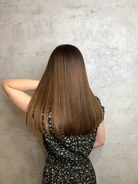 アフィナー(Afinar) 【横浜駅/横浜西口】 ベージュ