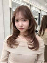 オニキス 原宿(ONYX) a243 レイヤーカットブリーチなしカラーグレージュヘア韓国ヘア