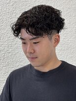 エイトサッポロ 札幌大通り店(EIGHT sapporo)&nbsp;波巻きパーマ/波巻きスパイラル/センターパート/メンズパーマ