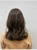 マロンベージュ
