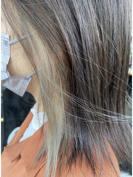 ニンナ(Ninna) イヤリングカラー