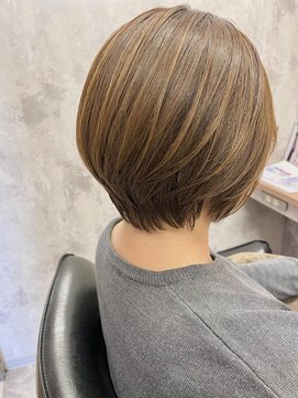 ロアン 福津店(roan) ツヤ感ショートヘア