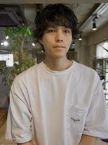 キュー(Cue_)&nbsp;マッシュウルフソフトツイストパーマ表参道