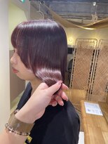 ココルアナ(coco luana)&nbsp;ワインレッドカラー／韓国／ブリーチ／髪質改善