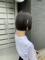 トゥエンティ(twenty)&nbsp;丸みボブ×アッシュ