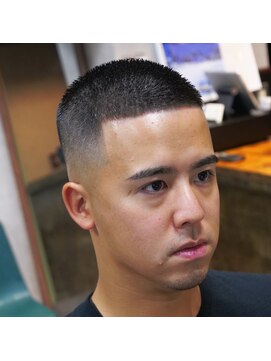 ニューオールド 三軒茶屋(NEW OLD) ボウズスキンフェード