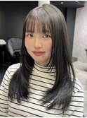 韓国風ヘア　レイヤースタイル　顔周りカット