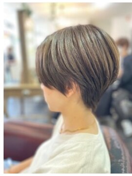 カノア ヘアー ラウンジ(Kanoa hair lounge) 小顔ショート