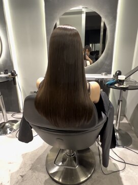 ウルスバイバレット 銀座(Urus by VALETTE) 【艶やかダークトーン×ULTOWA×5Gトリートメント】