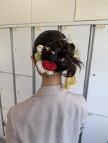 キキ(kiki by KENJE)&nbsp;リボンカチモリヘアアレンジ