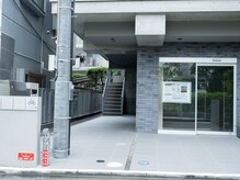 ココル(COCORU)の雰囲気（左の階段から２階へお上がりください。）
