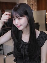 ヴィヴィッド オモテサンドウ(ViViD omotesando)&nbsp;暗すぎないダークグレージュ/結べる長さのロングレイヤー