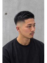 ORI. men’s hair by ENURE【オリ メンズヘア バイ エヌア】&nbsp;大人メンズベリーショート　フェードスタイル