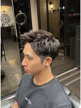 ヒロザバーバー(HIRO THE BARBER) ピンパーマ