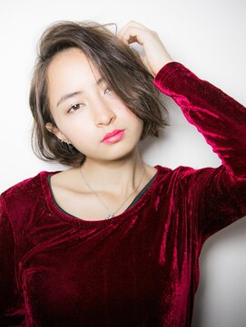 リリアン 表参道(relian) 透明感あふれるカラー《relian 表参道》