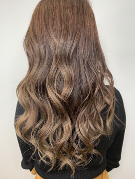 ワン 横浜(ONE005) 大人可愛いピンクベージュカラー