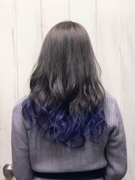 ヘアスペース リズム グリーン(Hair space Rizm green) パープルグラデーション