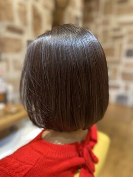 オッジ 六本松店(oggi) [透明感カラー]小顔カット+抹茶ラテカラー+酸熱トリートメント