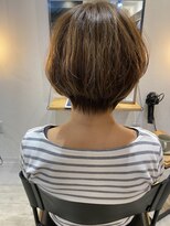 ツクシ(tsukusi)&nbsp;tsukusi×ショートカット