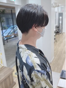 モリオフロムロンドン 松戸店(Morio from London) 【松戸 岩口】黒髪センターパートマッシュショート