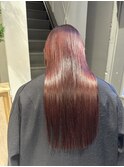 ロングヘア韓国ヘア小顔カット艶髪レッド