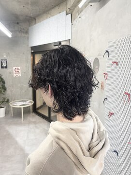 ドアホワイト(door white) 波巻きスパイラルパーマ×ウルフ