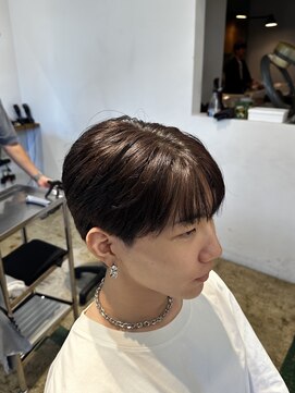 ザデイトウキョウ 表参道 青山(THE DAY TOKYO) シースルーマッシュ