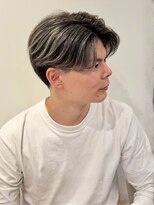 ホーミーズ 横須賀中央店(homies)&nbsp;ハイライト バレイヤージュ センターパート シルバーグレージュ