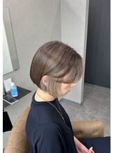 スラッシュ ホワイト(SLASH white)&nbsp;脱白髪染めハイライト/白髪ぼかし/透明感カラー/髪質改善