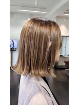 ロシェル(Rochelle)&nbsp;切りっぱなしボブ