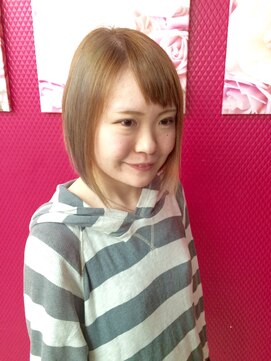 スウィング 万々店(Art Hair Swing) ハイトーンシルバーメッシュ